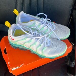 Nike air vapormax plus